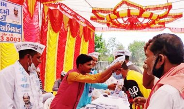ભાજપમાં ભડકો : ભાજપના 300 જેટલા કાર્યકર્તાઓ આમ આદમી પાર્ટીમાં જોડાતા ખળભળાટ