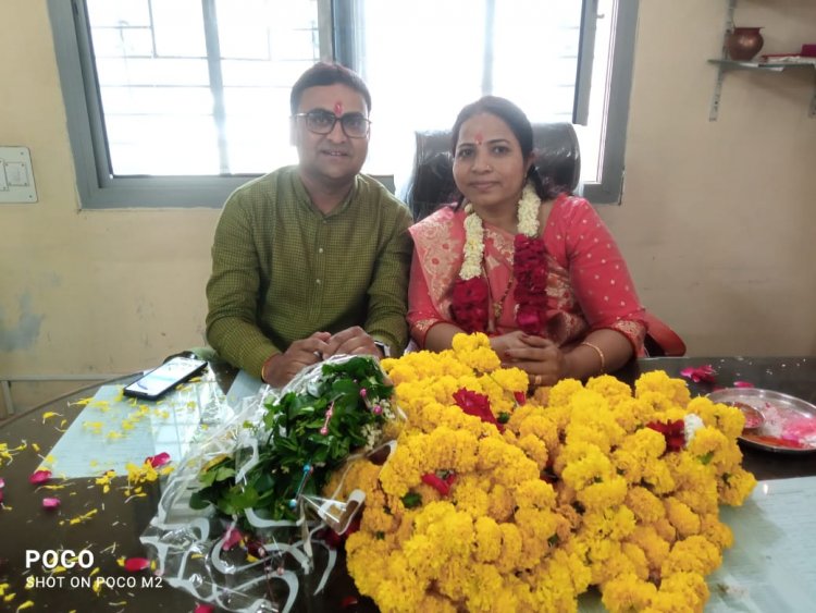 સફળ સ્રી પાછળ પુરુષનો હાથ : પતિ-પત્નીના જીવનનો આ કિસ્સો જાણી તમે પણ કહેશો, ' રામ-સીતા ની જોડી '