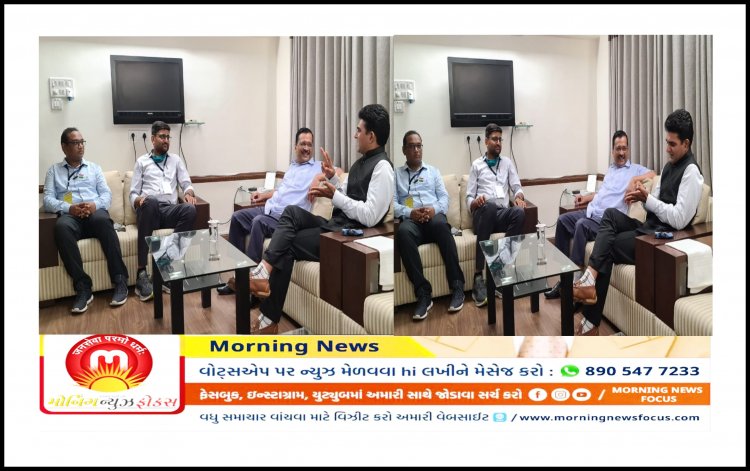 Breaking : CM અરવિંદ કેજરીવાલને મળવા માટે પહોંચ્યા જાણીતા પત્રકાર ઈશુદાન ગઢવી, જાણો વધુ