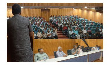 ઊંઝા : નાણાકીય વર્ષ પૂર્ણ થતાં બેઠક મળી :  વેપારી એસોશિયનના હોદ્દેદારોએ APMC ની કામગીરી બિરદાવી